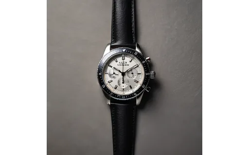 Preview of Wristwatch on a plain grey (lossless PNG)